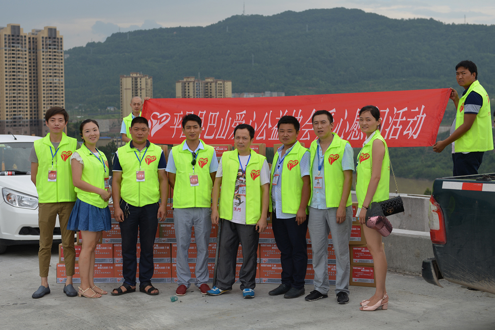 ������¡���̲�Ӵ��Ű���ο�ʻ