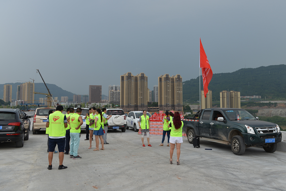 ������¡���̲�Ӵ��Ű���ο�ʻ