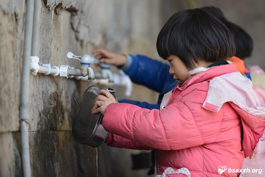 �ð��ɳ�-��ͭ��Сѧ������ѧ�