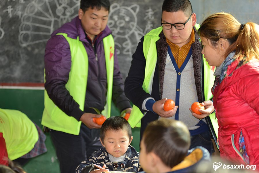 �ð��ɳ�-��ͭ��Сѧ������ѧ�