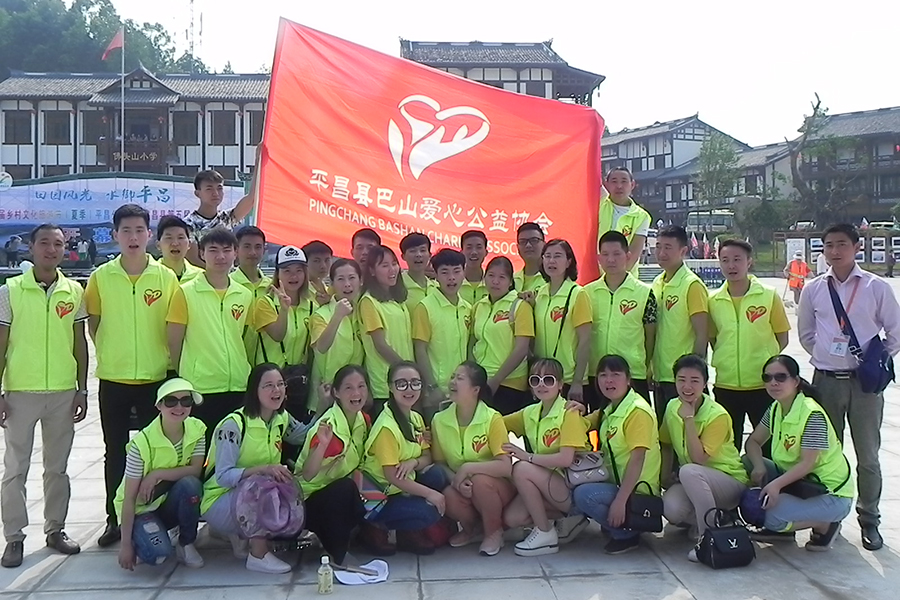 ־Ը������������Ļ����ν�