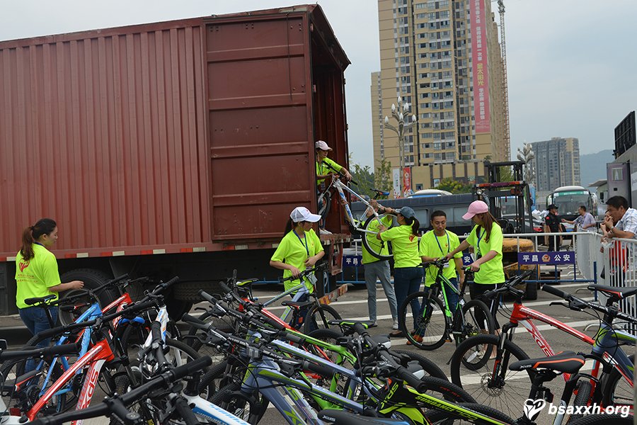 Ϊ���������ݻ���