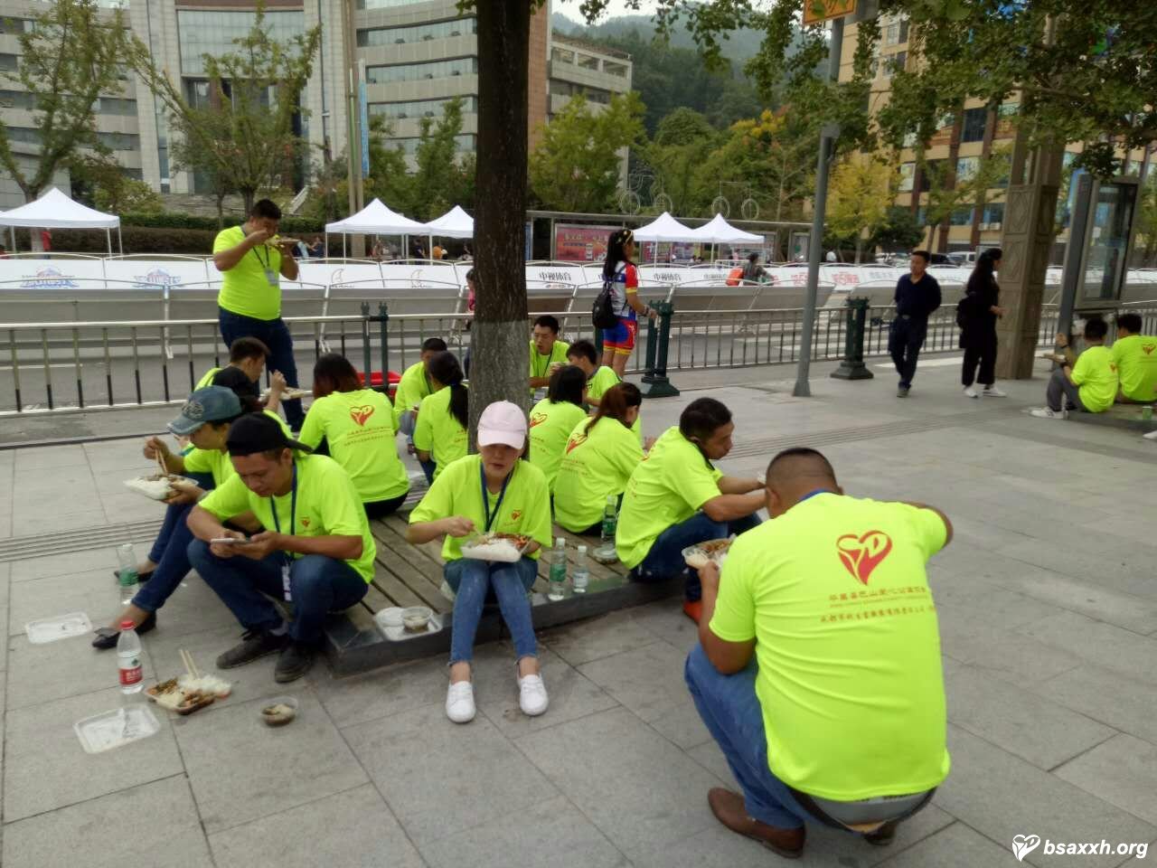 Ϊ���������ݻ���